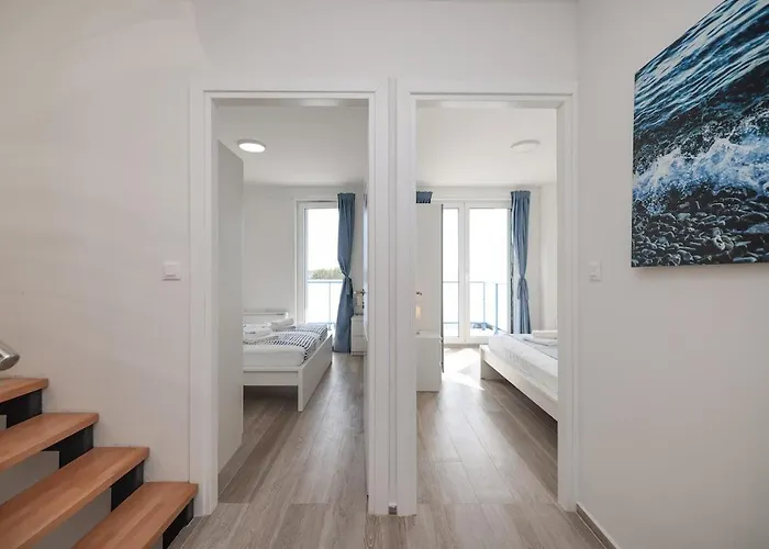 Miri R3 Вилла *